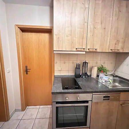 Apartment Haus Ostseesprung - Victoria Im Souterrain Mit Terrasse Und Gem Garten